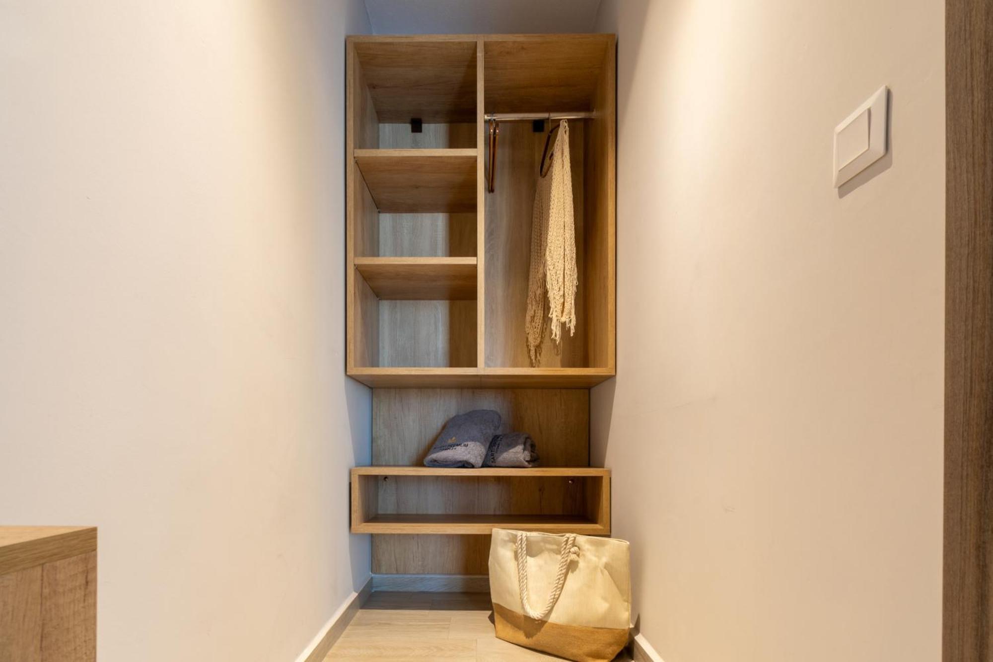 Sarti Premium Suites Exterior foto