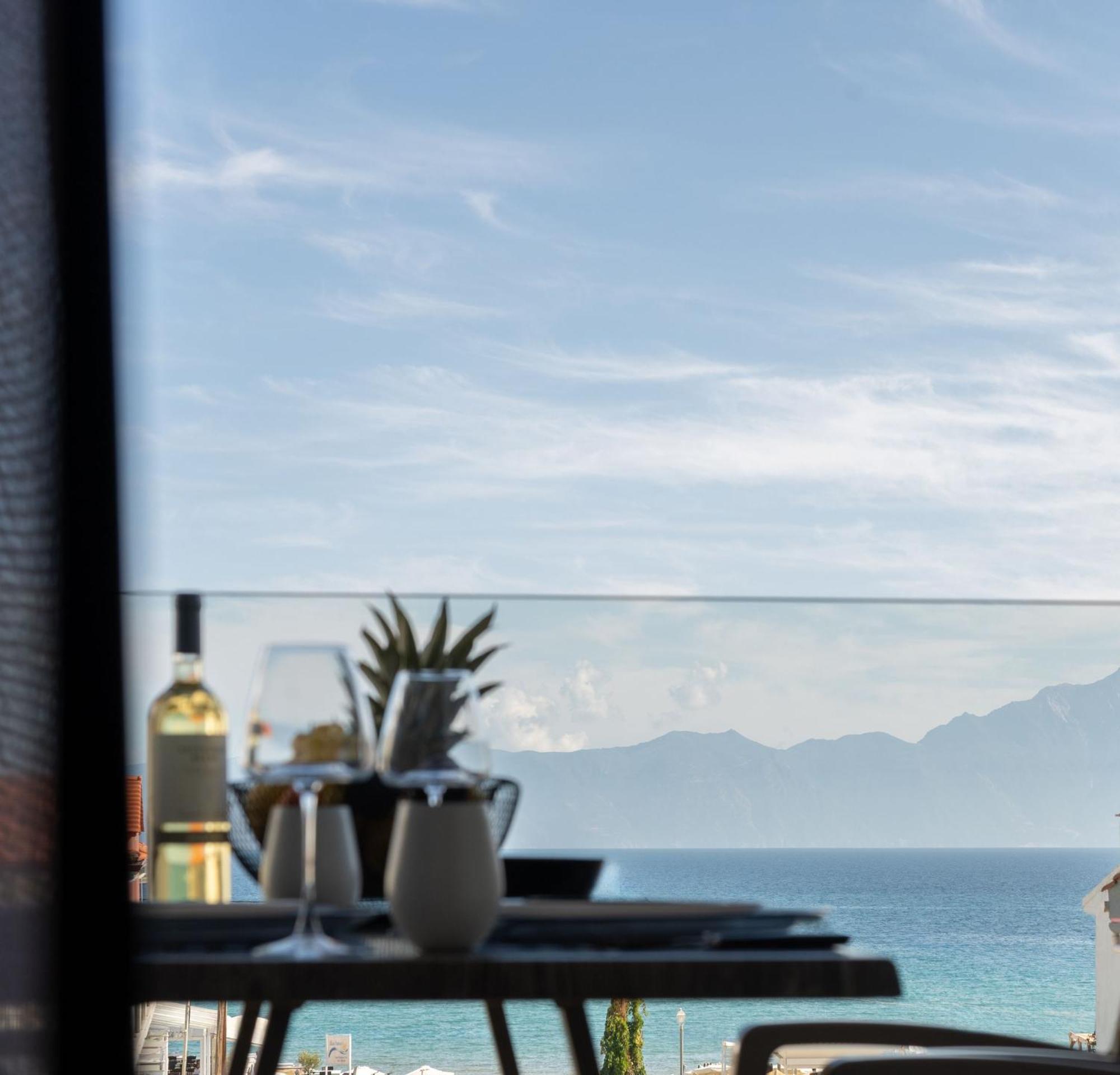 Sarti Premium Suites Exterior foto