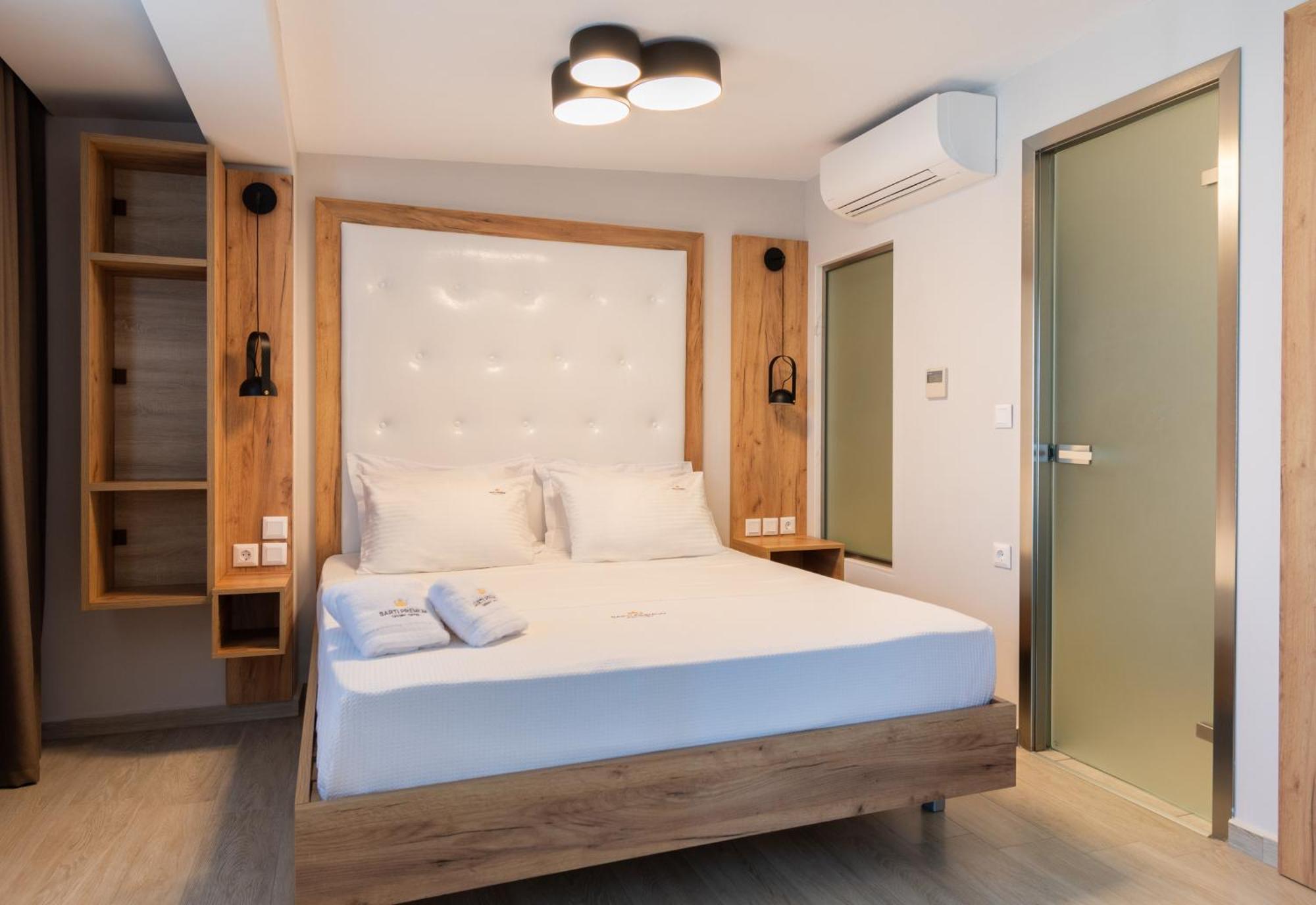 Sarti Premium Suites Exterior foto
