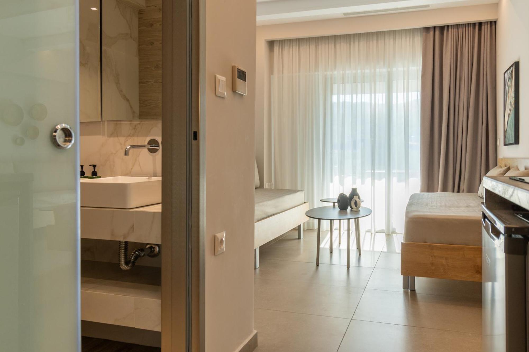 Sarti Premium Suites Exterior foto
